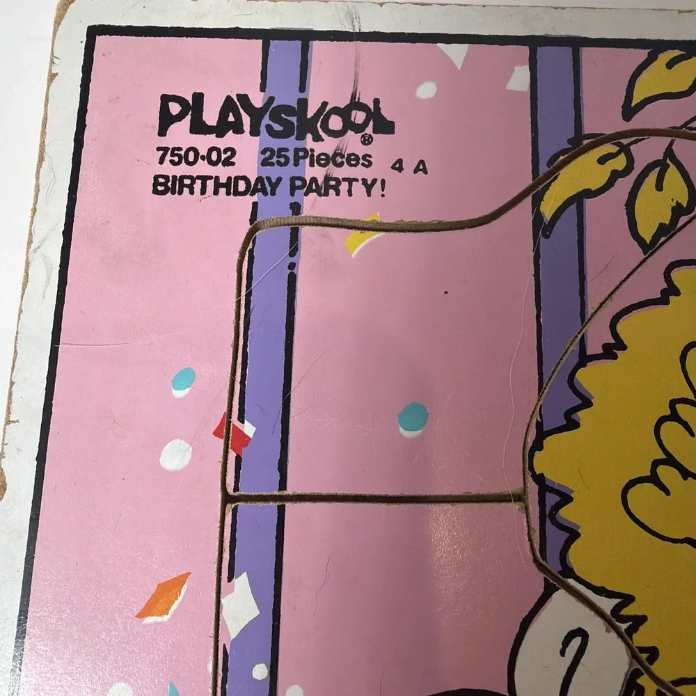 1982 Sesame Street Playskool Birthday Party! 25 Piece Pressboard Tray Puzzle